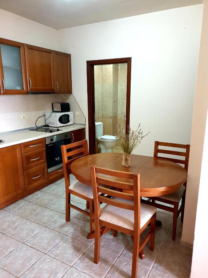 Edelweiss Inn Aparthotel, Apartment 32 Банско Екстериор снимка